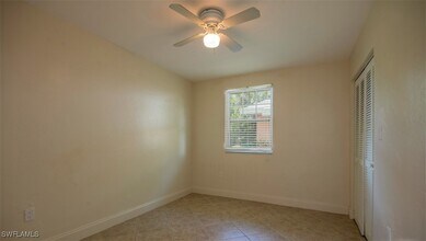 742 109th Ave N in Naples, FL - Building Photo - Building Photo