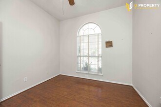 2444 Elm Leaf Ln in Plano, TX - Building Photo - Building Photo