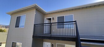 576 W 1045 N in Cedar City, UT - Building Photo
