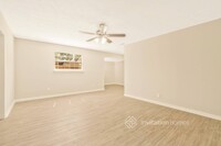 5645 Fiat Ln in Jacksonville, FL - Building Photo - Building Photo