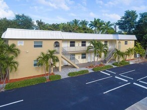 530 S Federal Hwy-Unit -14 in Fort Lauderdale, FL - Building Photo - Building Photo