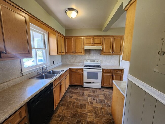 1097 Bolton Ct in Columbus, GA - Building Photo - Building Photo