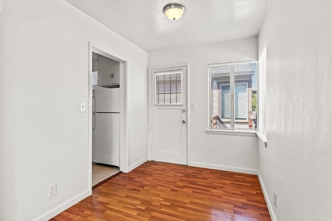 2351 88th Ave in Oakland, CA - Building Photo - Building Photo