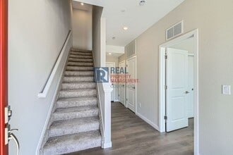 1759 Peak Lp in Broomfield, CO - Building Photo - Building Photo