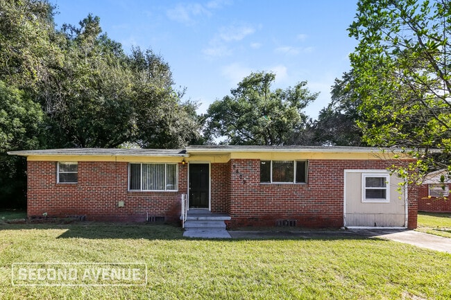property at 5809 Tusk Ct