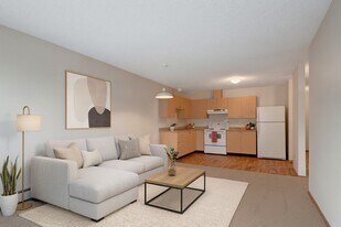 Birch Terrace in Wetaskiwin, AB - Building Photo