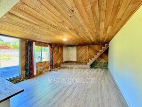 710 SE Olympia Dr in Vancouver, WA - Building Photo - Building Photo
