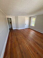 186 S Main St in Suffield, CT - Building Photo - Building Photo