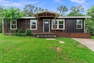 4305 Leslie Ave in Austin, TX - Building Photo
