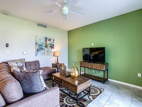 3111 Paradox Cir in Kissimmee, FL - Building Photo - Building Photo