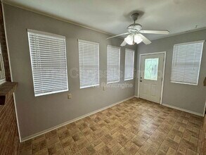 141 E Walnut St in Oglesby, IL - Building Photo - Building Photo