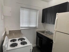 430 SW 6th Ave in Miami, FL - Building Photo - Building Photo