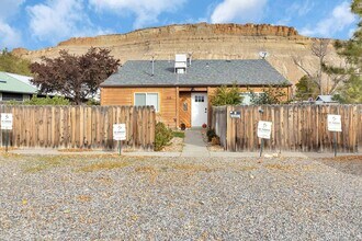 318 W 2nd St in Palisade, CO - Building Photo - Building Photo