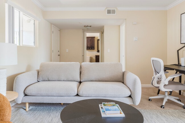 160 Locksunart Way in Sunnyvale, CA - Building Photo - Building Photo
