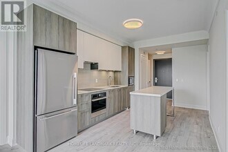8-1108 Water Walk Dr in Markham, ON - Building Photo - Building Photo