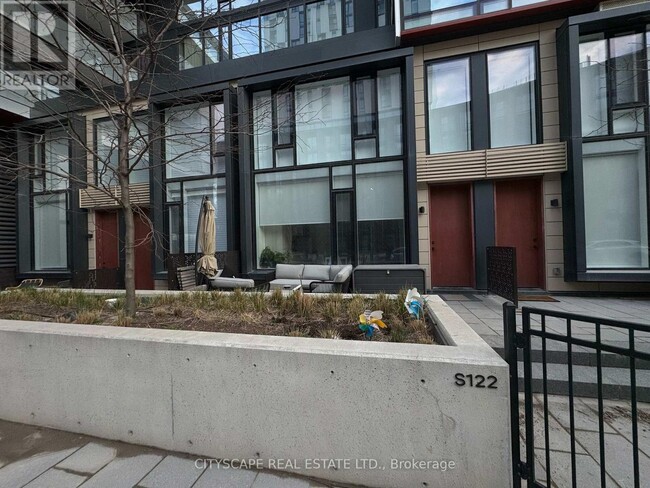 180-S180 Mill St in Toronto, ON - Building Photo - Building Photo