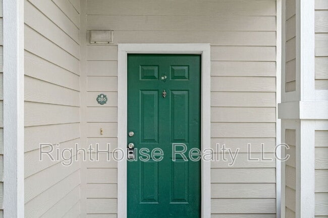 property at 130 Southern Pecan Cir