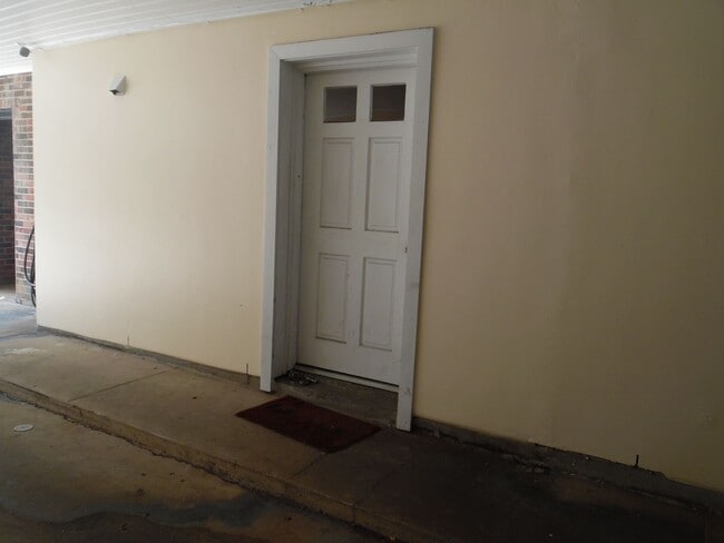 608 N Rampart St in New Orleans, LA - Building Photo - Building Photo