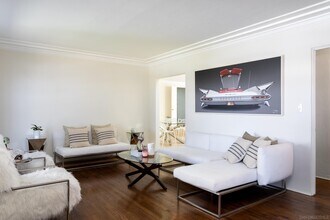 1211 Virginia Way in San Diego, CA - Building Photo - Building Photo