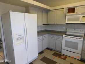 10100 N 89th Ave in Peoria, AZ - Building Photo - Building Photo