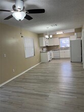 305 Helena Ct in Sanford, FL - Building Photo - Building Photo