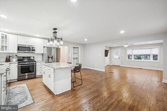 607 Jackson Ave in Magnolia, NJ - Building Photo - Building Photo