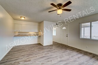 870 Sand Dab Dr-Unit -A in Lake Havasu City, AZ - Building Photo - Building Photo