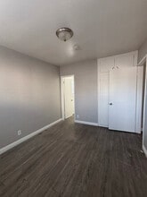 611 N Olive St in Anaheim, CA - Building Photo - Building Photo