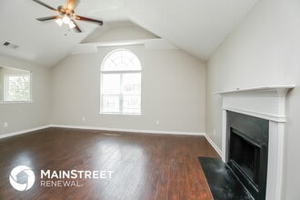 5177 Seaside Ct in College Park, GA - Building Photo - Building Photo