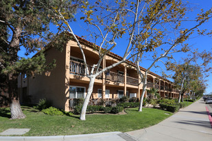 Clairemont Arms Apartments