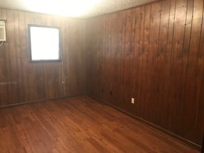 42185 Deborah Dr, Unit D in Hammond, LA - Foto de edificio - Building Photo