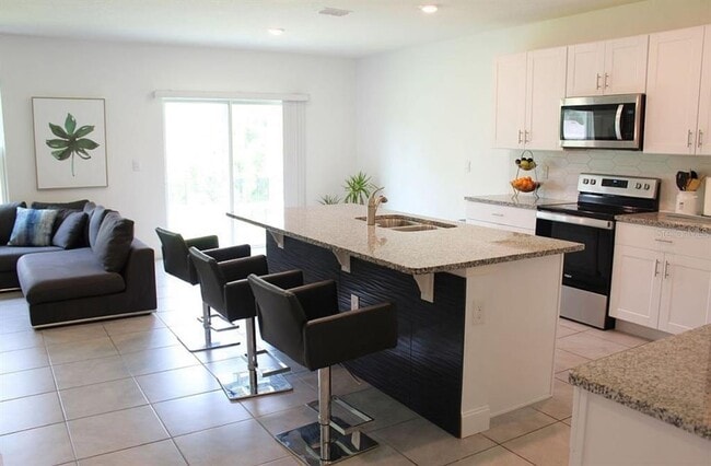 338 Camilla Rd in DeLand, FL - Building Photo - Building Photo