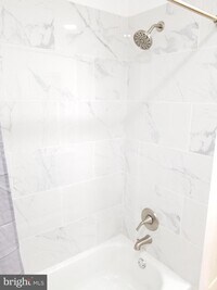 2046 Harman Ave photo'