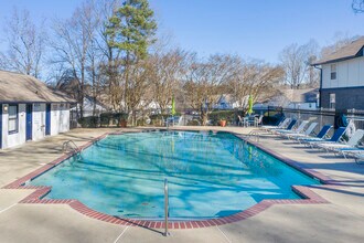 Barcelo at East Cobb in Marietta, GA - Foto de edificio - Building Photo