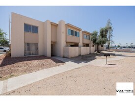 3520 W Dunlap Ave in Phoenix, AZ - Building Photo