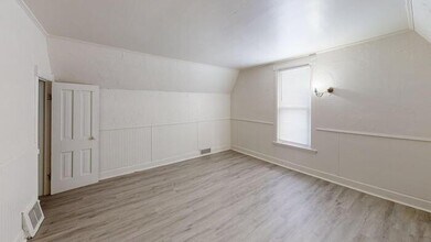 1204 2nd St NW in Mandan, ND - Building Photo - Building Photo