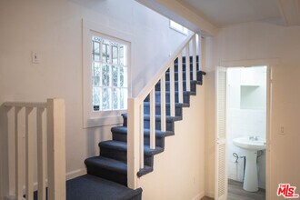 824 S Bonnie Brae St in Los Angeles, CA - Building Photo - Building Photo