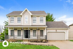 14620 Shamrock Way in Smithville, MO - Building Photo