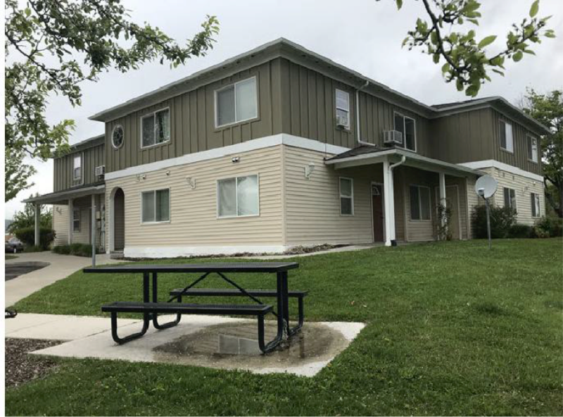 49 Appleway Dr in Kalispell, MT - Building Photo