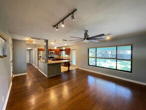 2700 E Church St in Orlando, FL - Building Photo - Building Photo