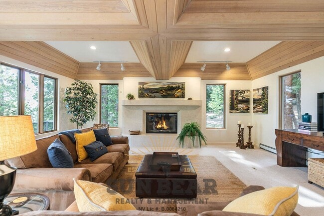 868 Tyner Way in Incline Village, NV - Building Photo - Building Photo