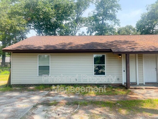 property at 6412 Rockford Dr