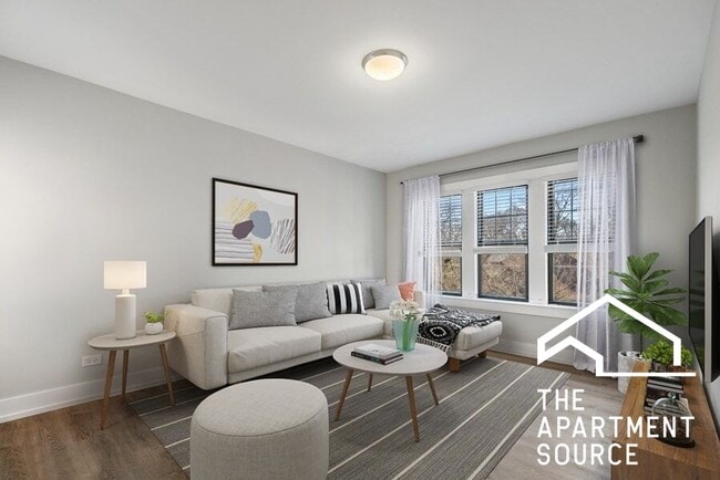 1128 Maple Ave, Unit A3 in Evanston, IL - Building Photo - Building Photo