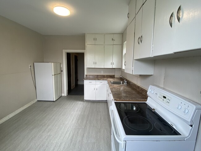 property at 77 Hazen St