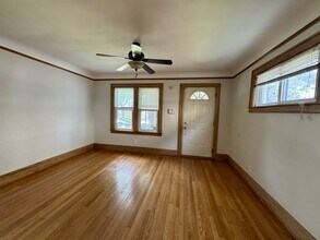 333 Orange St in Wyandotte, MI - Building Photo - Building Photo
