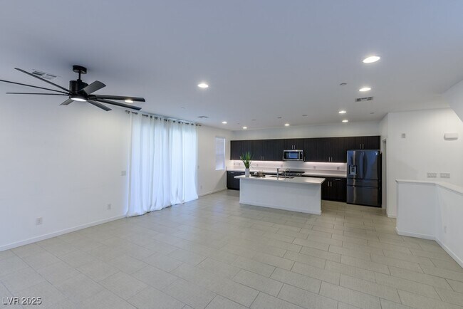 11278 Kraft Mountain Ave in Las Vegas, NV - Building Photo - Building Photo