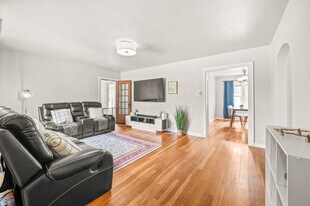 2637 17th St, Unit SI ID1397954P in Columbus, IN - Building Photo