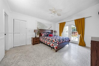 1125 NE 6th St in Hallandale Beach, FL - Building Photo - Building Photo