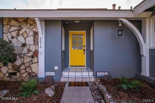 property at 6656 Columbus Ave