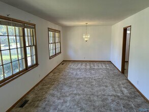 1115 Hewitt St NW in Huntsville, AL - Building Photo - Building Photo